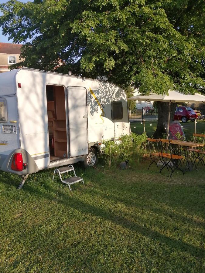 "Campingplatz Altjessen 57" เพียร์นา ภายนอก รูปภาพ